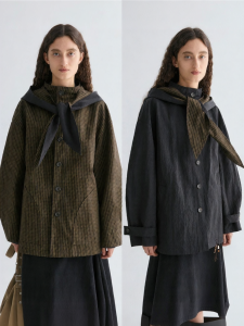 INSIS FEMME | Reversible Two-colored Plaid Rabbit Ears Hood Jacket