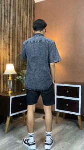 Baju Kemeja Pria Lengan Pendek Denim Jeans Distro Keren Kasual Brutalists Pakaian Pria Kemeja Casual