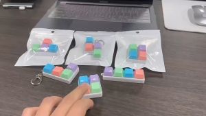 4 Keys Keyboard Keycaps Fidget Toys Colorful Stress Relief Finger Button Keychain Kids Adults Gifts