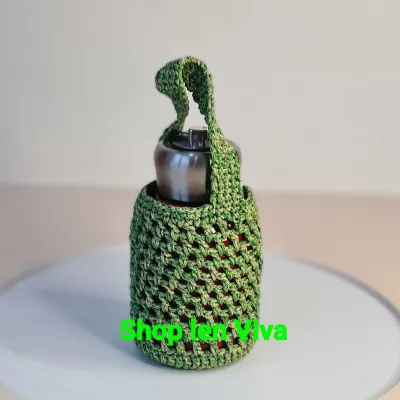 Túi móc tay rất nhỏ đường kính 6.5cm chiều cao 11cm đựng bình nước nhỏ xíu khoảng 200ml đến 300ml