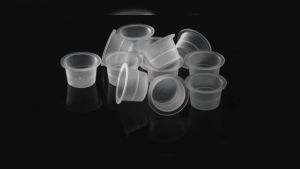 100pcs Disposable Tattoo Ink Cups Plastic Pigment Clear Holder Container Caps Tattoo Permanent Makeup Microblading Supply