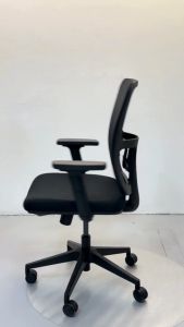 Butterfly Office Chair with headrest Black Office Chair Roller Chair Office Furniture Office Chair With Headrest Study Room Chair Swivel Chair - NewStar Furniture