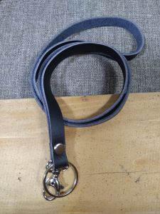 Tali Kalung Lanyard Name Tag Id Card Vape HP Pods Kulit Asli
