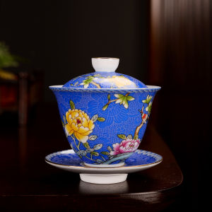 Porcelain Hand-painted Gilded and Enamel Painted Tea Set Three Talents Lidded Bowl