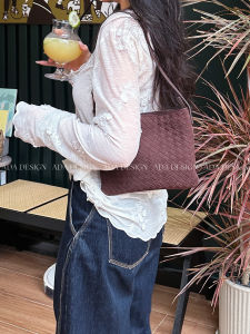 Minimalist Frosted Leather Woven Handbag Small Bag with Extended Shoulder Strap Can Be Crossbody Genuine Leather Womens Bag