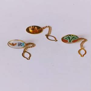 Custom Logo Pin Bros Lencana Kancing Rantai Kuningan (Terima Satuan)
