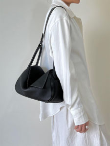 Black Large Capacity Boston Bag Womens Shoulder Crossbody Pillow Bag Commute Casual Simple Style Soft Leather Handbag