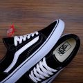 Vans Oldskool Classic Import Quality Sneakers Sekolah. 