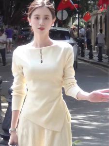 Stylish Fashionable Elegant Versatile Knitwear Round Collar Long Sleeve