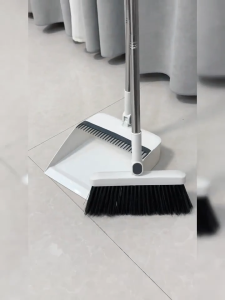 🐻DAILY2U🐻 2-in-1 Rotatable Foldable Sweeper Broom & Dustpan Set | Indoor & Outdoor Use Home Office Self-Cleaning Dustpan