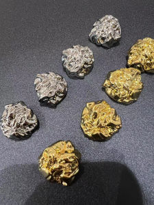 Áo Khoác Nút Kim Loại Mới Sang Trọng Phong Cách Lạnh Thiết Kế Nhỏ Áo Len Áo Khoác Phụ Kiện May Vá DIY Phụ Kiện