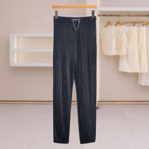 Chain Decor Folded Slimming Casual Pants