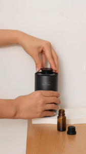 [KIRONA SCENT] Bullet Aroma Nebulizer | Metallic Gold | Waterless & Wireless | 9 LED Lights | Car & Home Fragrance Gifts