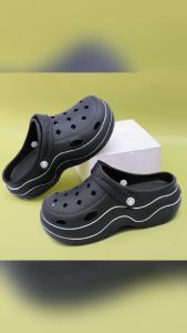 UoMeAi Sandal EVA Anti Selip Baru Model 2024 Untuk Wanita Dengan Sol Tebal & Lubang-lubang Cocok Untuk Dipakai Di Pantai