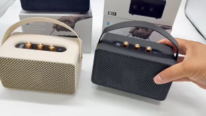 didi-M10 ลำโพงบลูทูธพกพา ทรงสี่เหลี่ยม ย้อนยุค คุณภาพเสียงดีเยี่ยม เบสบาร์ เชื่อมต่อ Bluetooth รวดเร็ว สองสี ดำ ขาว