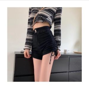 Tsion มาใหม่‼️ สินค้าแฟชั่นนำเทรนด์ 🚨 กางเกงยีนส์แฟชั่นสไตล์เกาหลี กางเกงยีนส์แฟชั่นสูง ดีไซน์สวยขาสั้นผูกเชือกผูกเอว ราคาถูกต้อง