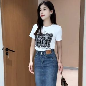 Fashionable High Waist Denim Skirt Set Womens Summer New Style Slimming Trendy T-Shirt Half Body Skirt Two Piece Set