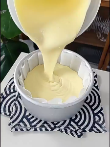 100Pcs Baking Cupcake Liners Fold-Free Cake Oil Paper Disposable Release Mousse Cake Paper Tray Oil-Proof Pad