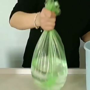 IG77 - Kantong Plastik Sampah Gulung 45 x 50 CM Isi 20 Pcs / Trash Garbage Bag Plastic Roll / Plastik Kresek Roll