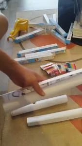 Cuộn tranh tô màu có thể cắt dán làm sticker dài 90cm rộng 30cm tặng kèm sét bút màu cute cho bé Trùm Sỉ Gia Thành