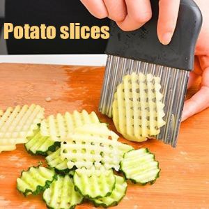 Stainless Steel Wavy Potato Vegetable Crinkle Cutter Wavy Edged Chopper Kitchen Tools Crinkle Cutter