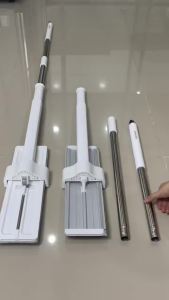 ไม้ถูพื้นแบบรีดน้ำและฝุ่นผง ดูดซับน้ำได้อย่างดี ไม้ม็อบถูพื้น มี 2 แบบให้เลือก ไม้ม็อบ+ผ้าม็อบไมโครไฟเบอร์ ไม้ถูรีดน้ำ สามารถตั้งพื้นได้ ใหม่ล่าสุด ถูง่ายสบายมือ