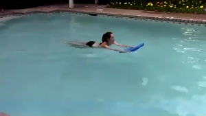 [fashion518] Papan Pelampung Anak Kolam Renang Belajar Renang Jadi Gampang Ringan & Tahan Air