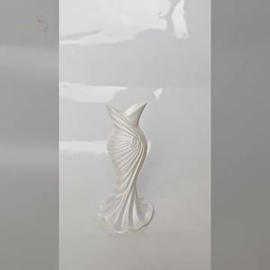 Lọ Hoa Hình Váy In 3D Sang Trọng Phong Cách Điêu Khắc Tối Giản Hiện Đại Cao Cấp Kích Thước 6.3 Inch Trang Trí Nhà Cửa Độc Đáo