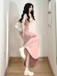 French Elegant Womens Sleeveless Waist-Cinched Dress Pink High-Waisted Long Skirt Base Layer Spring Early Season Fashion Dress