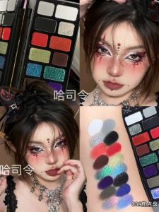 Keep It in Place! 16 Colors Eye Shadow Plate Daily Light Makeup Color Play Makeup Steal Heart Black and White Smoked Delicate No Falling out