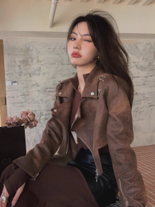 Áo Khoác Da Ngắn Màu Nâu Cho Nữ Mùa Thu Phong Cách Mỹ Cổ Điển Bằng Vải Nỉ Da Sika Thiết Kế Xe Máy PU Áo Khoác Ngoài