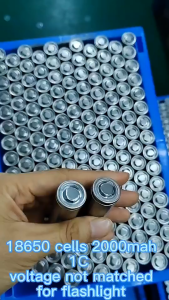 18650 Rechargeable Lithium Ion Battery 3.7V Flat Head Top Cylindrical Battery for Flashlight Speaker Radio