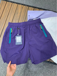 กางเกงขาสั้นสีม่วงอ่อนสำหรับผู้ชาย กางเกงขาสั้นฤดูร้อนแบบบาง แห้งเร็ว กางเกงชายหาดกลางแจ้ง 5 ชิ้น กระดุม ทรงหลวม สวมใส่สบาย