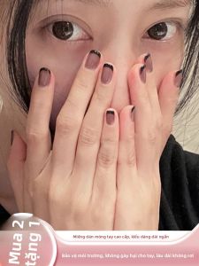 MONLEYTA | Nhựa giả móng tay ngắn thủ công cao cấp mùa thu đông mới 2025 Móng vuông tròn phong cách Pháp màu xám đen trong suốt