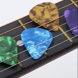 0.46/0.71/0.96mm Bass Electric Guitar Acoustic Guitar Picks Improve Your Guitar Skills Random Color