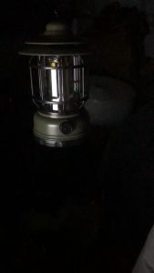 Đèn Cắm Trại Dã Ngoại Du lịch Dùng Pin Sạc USB Tích Điện 1200mAh Ánh Sáng Vàng Trang Trí