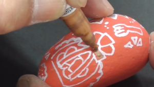 Bút sơn đánh dấu công nghiệp đa chất liệu Marvy DecoColor Industrial Paint Marker Fine - Ngòi (1.4mm)