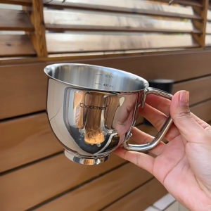Cốc uống bia inox 316 cao cấp Chockmen Đức cốc uống nước ly inox uống nước cốc inox 2 lớp có quai cầm giữ nhiệt - 500ml