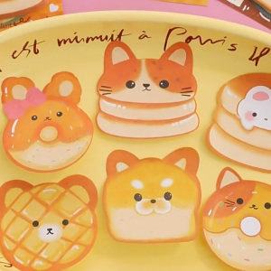 MOMO 1PCS Cute Animal Sticky Notes Bear Cat Capybara Memo Pads School Stationery