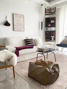 YUEMAILEFU | Retro Zen Style Storage Stool Seating Cushion