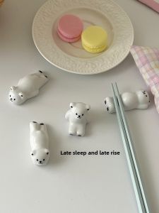 Ceramic Decorative Desktop Photo Prop Cute Cartoon Polar Bear Chopsticks Holder Creative Pet Theme Dining Utensils Chopstick Rest