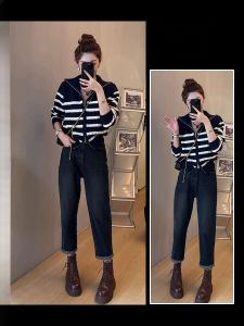 ต้น ฤดูใบไม้ร่วง แฟชั่น High-End Sensation ลาย เสื้อสเวตเตอร์ คาร์ดิเกน เดนิม กางเกง ชุด ผู้หญิง กลิ่นหอมขนาดเล็กสไตล์ สตรีทแวร์