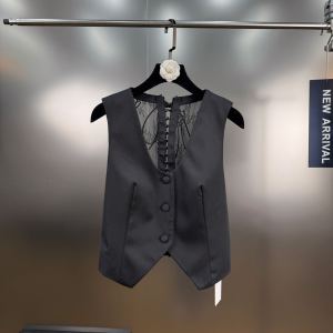 Versatile Lace Splice Slimming Waistcoat 2025 Spring Summer French Vintage Pleated Belted Knitted Elegant Style Commute Design