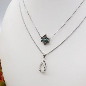 สร้อยคอโรเดียมลายกระดูกงูห้อยจี้ คละแบบ ความยาว 16 นิ้ว