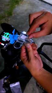 โมเดลเครื่องบินลำเล็ก ไฟตกแต่ง เมื่อใบพัดหมุน จะทำให้เกิดแสงสว่าง ✅มีให้เลือก 4สี 1.แดง 2.ขาว 3.ฟ้า 4.เหลือง