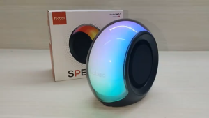 Yoobao M20 Ergonomic Design Portable Wireless Bluetooth Speaker V5.3 HiFi Sound with Holder & Colorful Lights