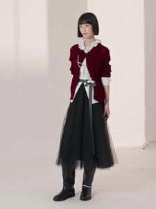 AIVEI | Retro Minimalist Knit Cardigan