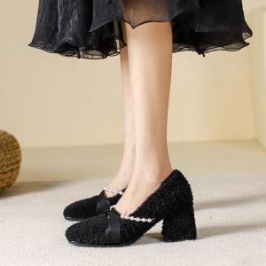 รองเท้าส้นสูงผ้าขนหนูสีดำ รองเท้าผู้หญิงแบบสวมหัวเหลี่ยม ส้นสูงปานกลาง ส้นหนา รองเท้าแฟชั่นฤดูใบไม้ร่วงและฤดูหนาว