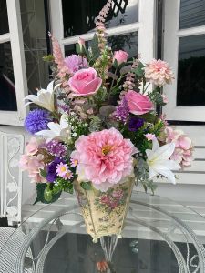 แจกันวินเทจ แจกันดอกไม้ประดิษฐ์วินเทจ ดอกไม้ประดิษฐ์เสมือนจริง แจกัน ของขวัญ ของแต่งบ้าน