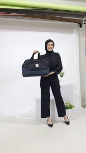Carravelle - Tas Travel Kanvas Premium Anti Air Warna Hitam/Merah Muda Custom Sablon